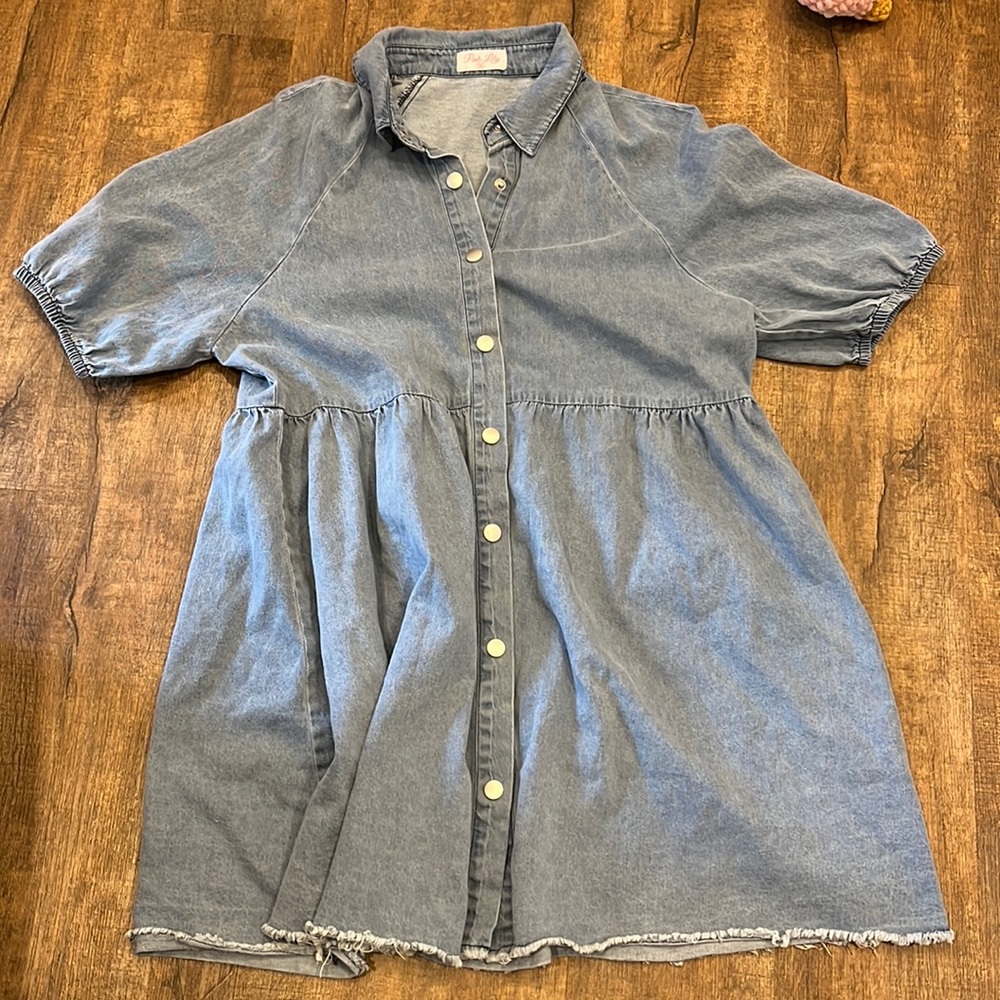 Pink Lily denim button-up dress